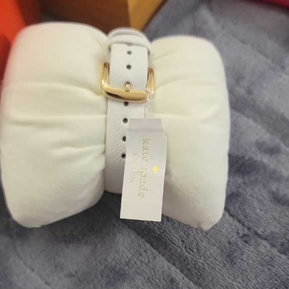 Kate Spade Gold and White Women\'s Watch